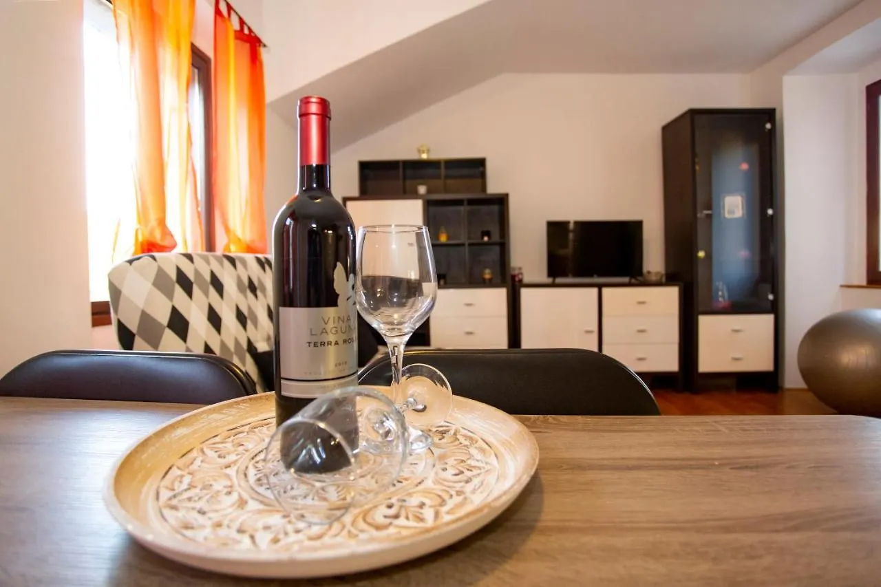 Apartment Kika Пула 0*,  Хорватия
