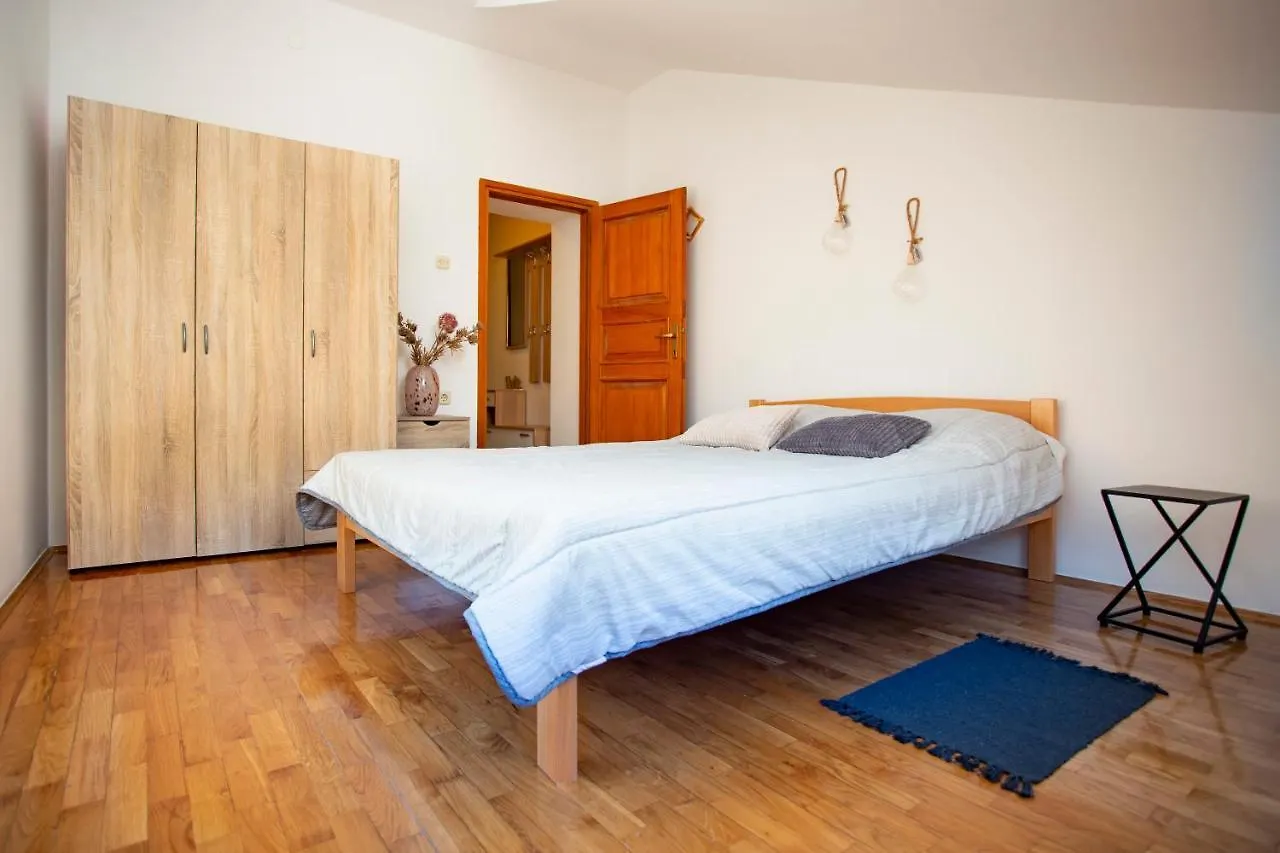 Apartment Kika Пула